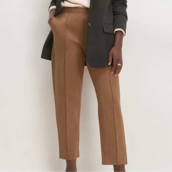Everlane Women’s The Dream Pant Heathered Auburn Knit Cropped, size Medium - Picture 9 of 10